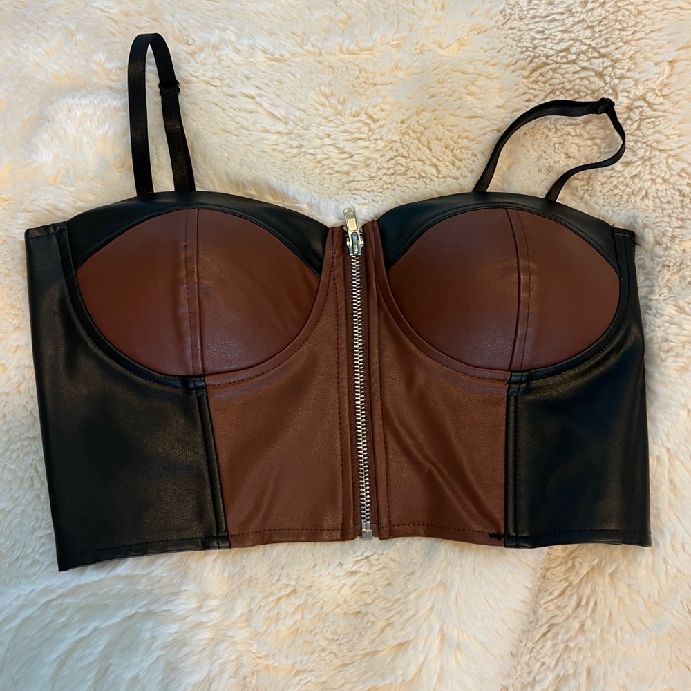 Black and brown crop top